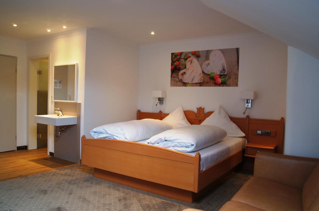 Landhotel Augustin Schwabthal Ngoại thất bức ảnh