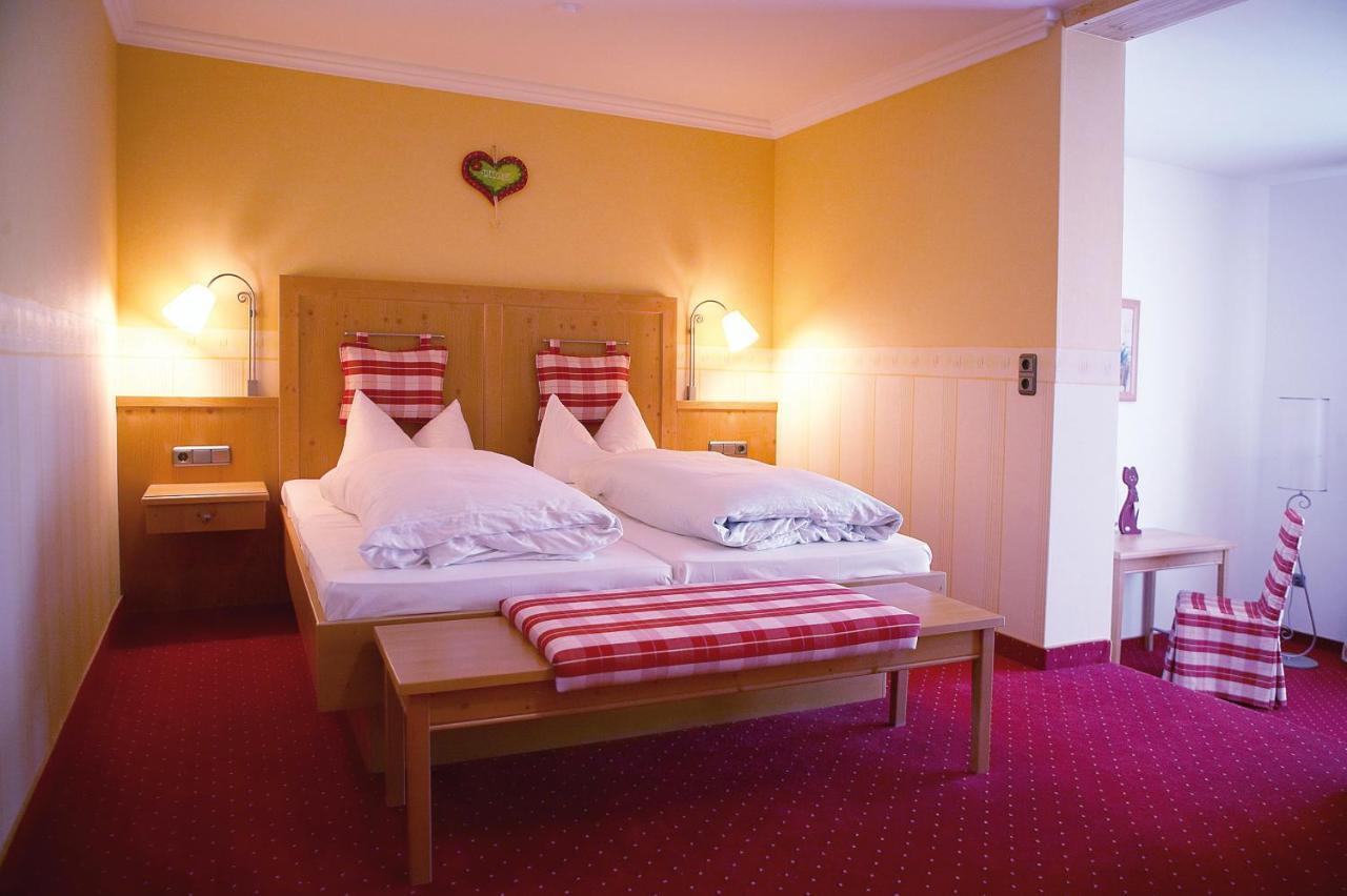 Landhotel Augustin Schwabthal Phòng bức ảnh